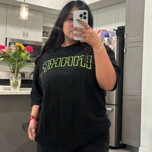 Inaka black Graphic Tee